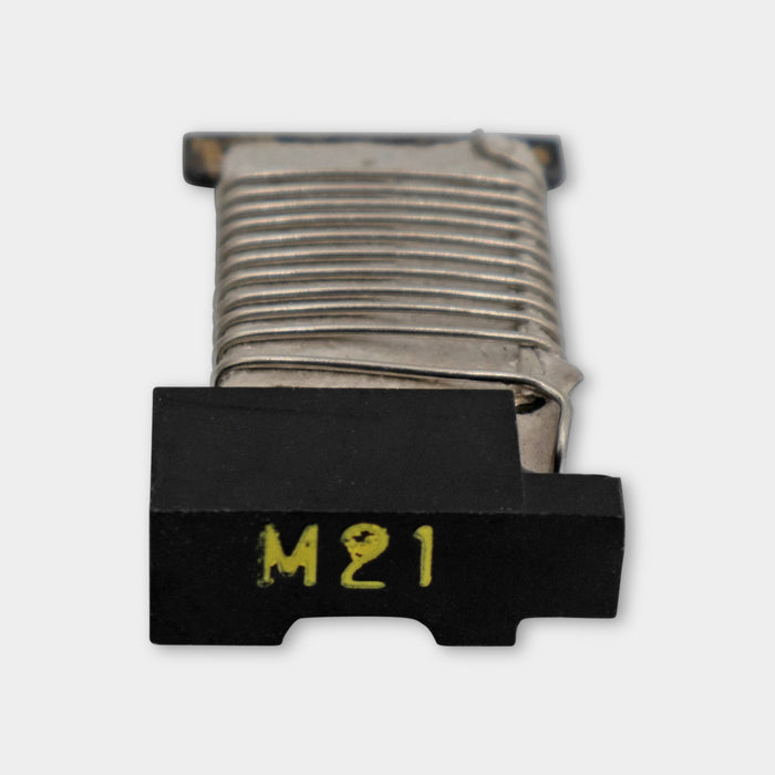 M21
