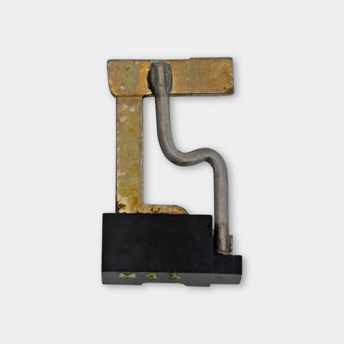 M43